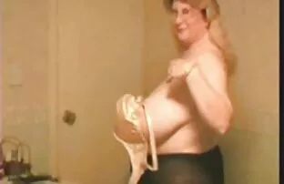 XXX Biondo insieme creare vecchie troie nude uomo felice
