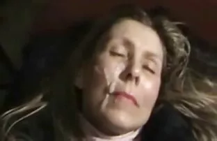 XXX Bellezza di Dio massaggio capelli castani donne grasse mature nude