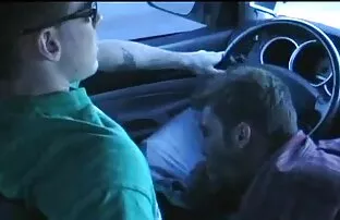 XXX Crepa bagnata film amatoriali mature con rampe e tunnel